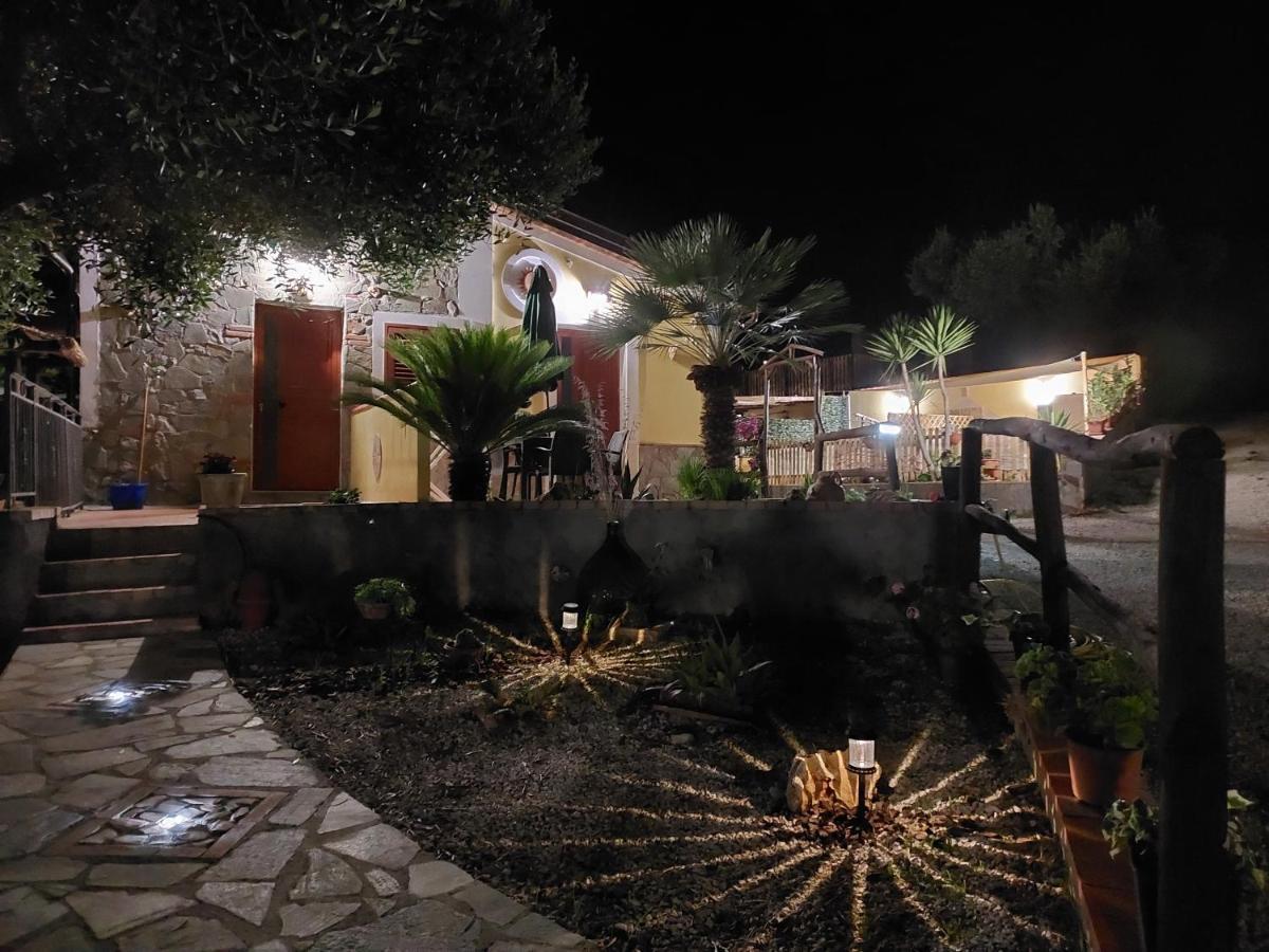 Parco Esmeralda - Family Residence E Breakfast Marina di Camerota Ngoại thất bức ảnh