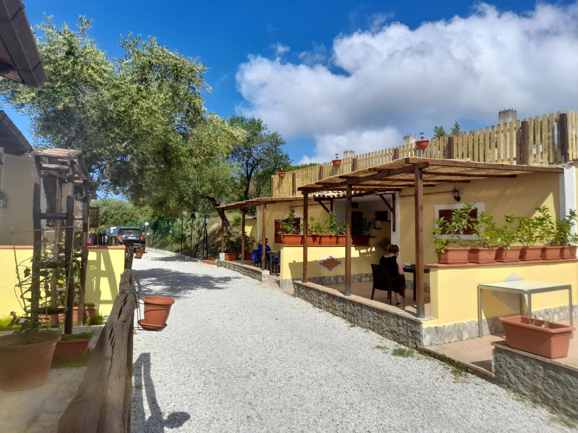 Parco Esmeralda - Family Residence E Breakfast Marina di Camerota Phòng bức ảnh